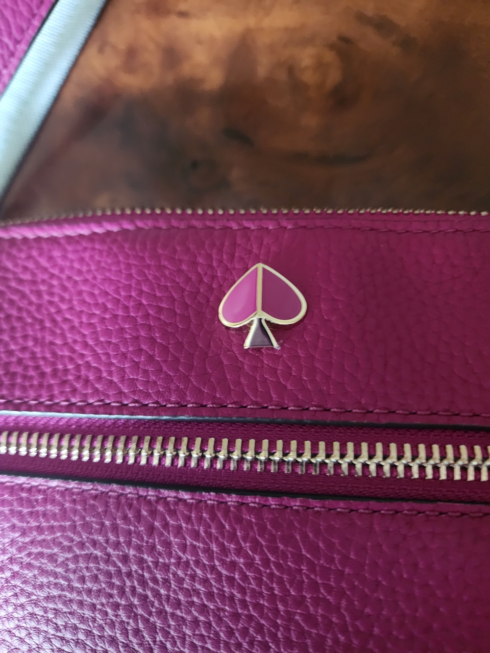 💗Kate Spade Crossbody Purse with Floral Scarf & Purse Charm – Pink/Fuchsia - Picture 6 of 7